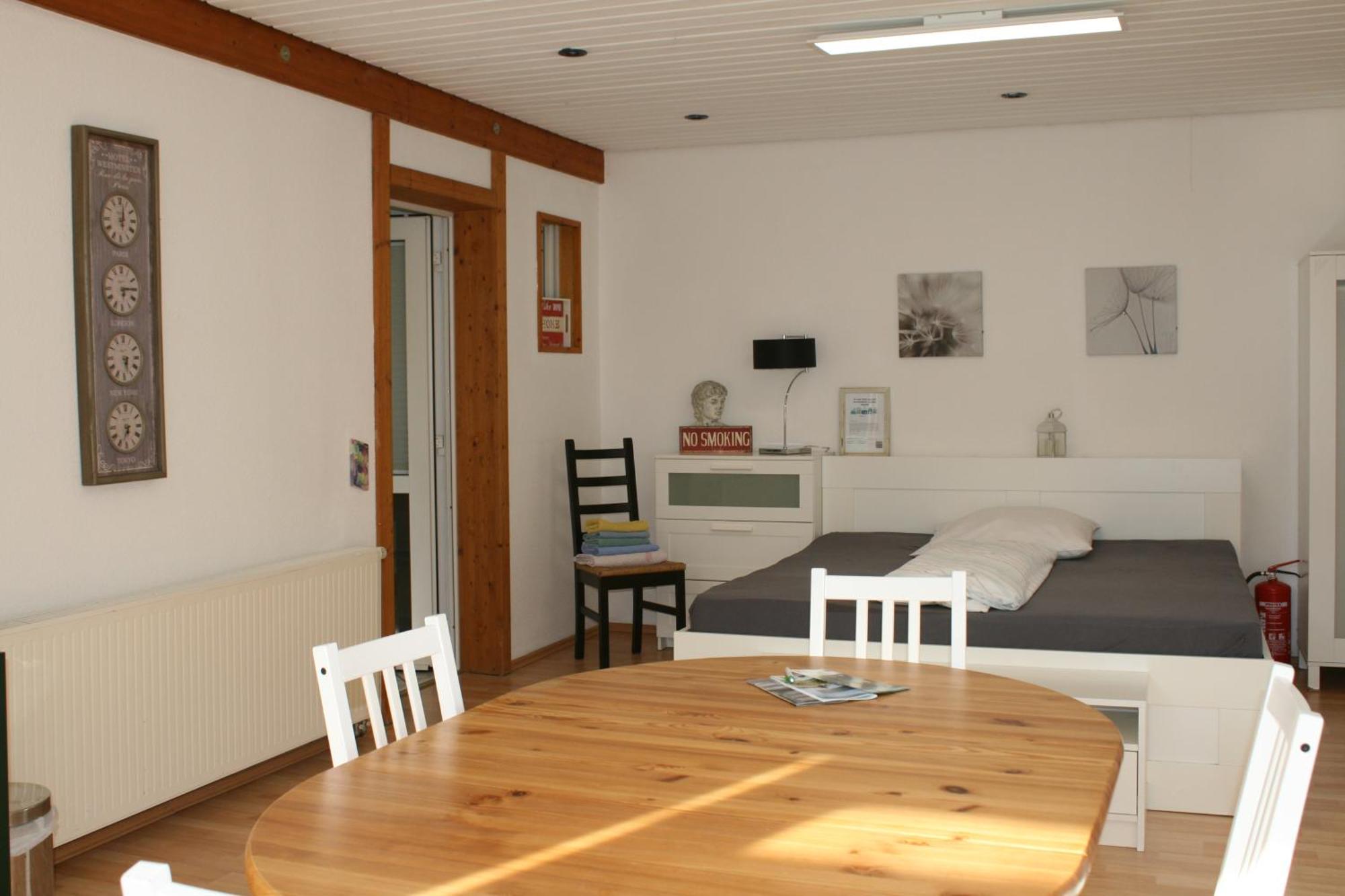 Gemütliches großzügiges Apartment Höhr-Grenzhausen Exterior foto
